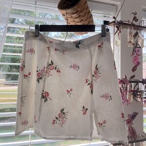 Forever 21 Floral mini skirt